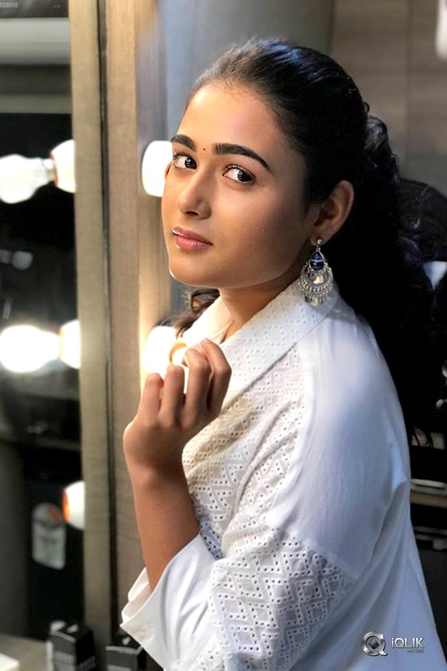 Shalini-Pandey